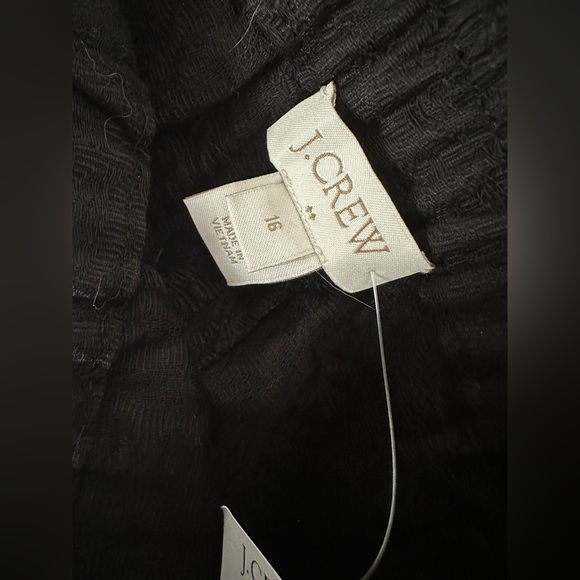 J.Crew Jacquard floral boardwalk pull on short, size 16, NWT - Picture 5 of 5